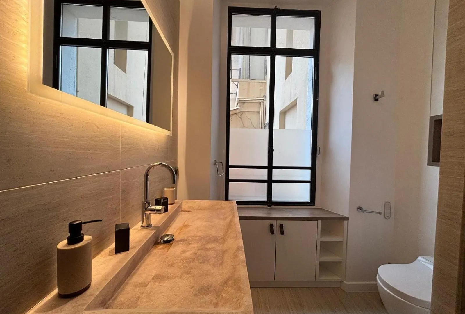 Le 121 - Loft Design Rue D'Antibes Apartment Cannes France